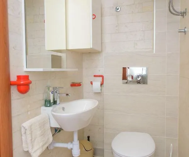 In Okrug Gornji 6132 Apartman