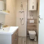 In Okrug Gornji 6132 *