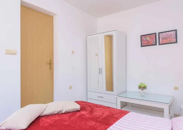 In Okrug Gornji 6132 * Trogir